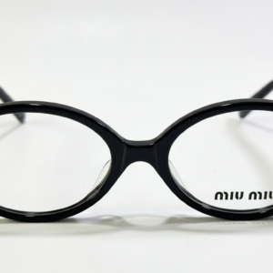 نظارة ميو ميو (Miu Miu) طبية عصرية – إطار بيضاوي أسود فاخر (SMU04ZF)